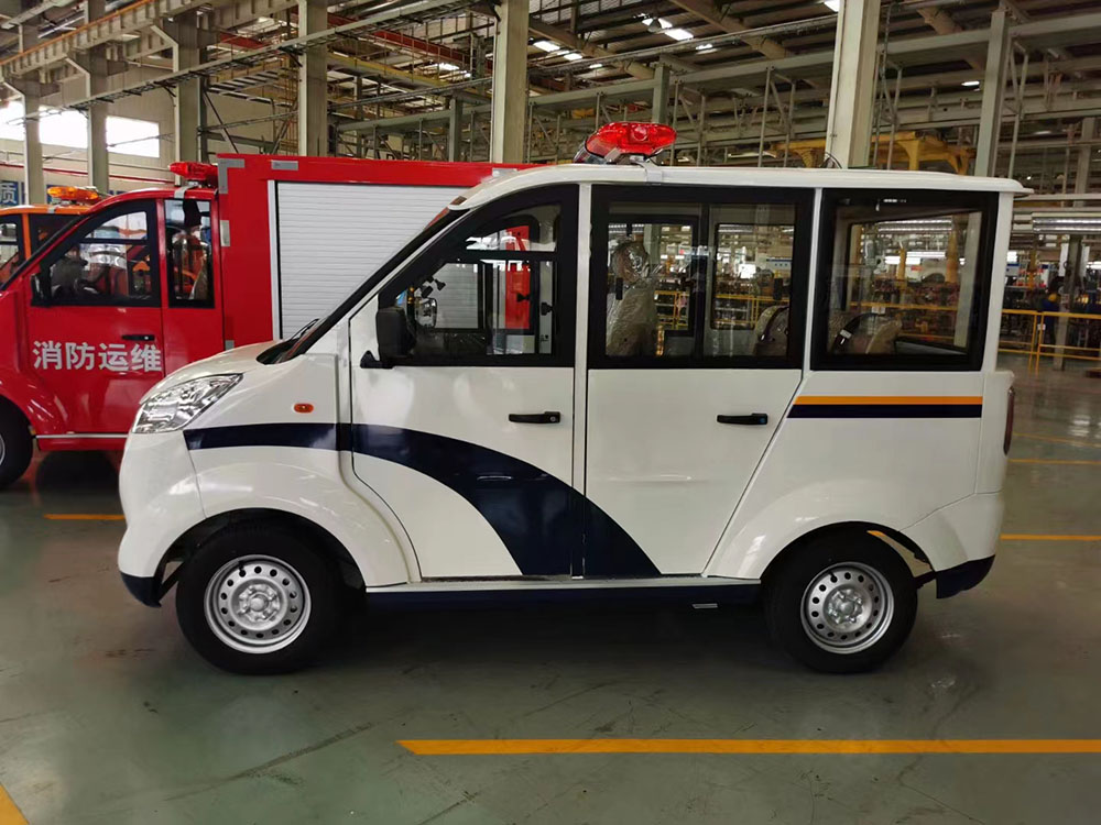 封閉式全車鈑金2061巡邏車